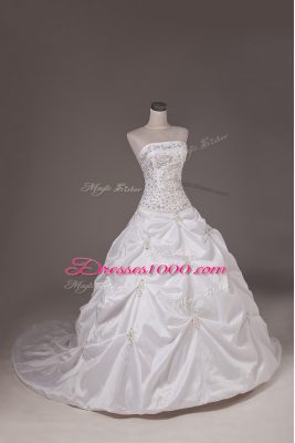 Inexpensive Brush Train Ball Gowns Wedding Gown White Strapless Taffeta Sleeveless Lace Up