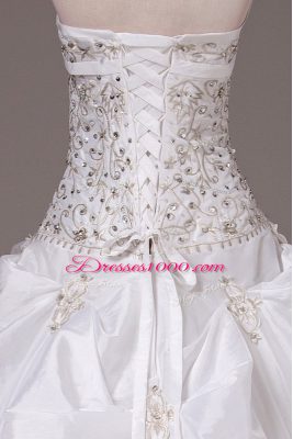 Inexpensive Brush Train Ball Gowns Wedding Gown White Strapless Taffeta Sleeveless Lace Up