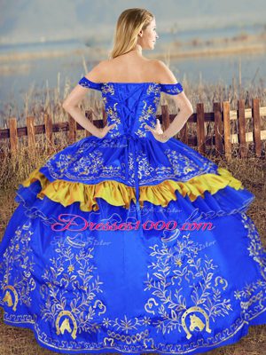 Off The Shoulder Sleeveless Satin Quinceanera Dress Embroidery Lace Up