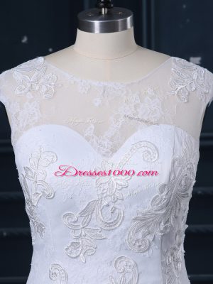 Low Price Tulle Sleeveless Wedding Gown Brush Train and Lace