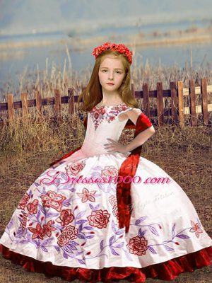 High Class Sleeveless Satin Floor Length Lace Up Little Girls Pageant Dress Wholesale in White with Embroidery
