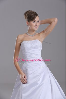 New Style White Taffeta Lace Up Strapless Sleeveless Wedding Gown Brush Train Beading