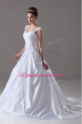 Superior Lace Up Wedding Dresses White for Wedding Party with Beading and Appliques Brush Train