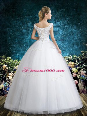 White Lace Up V-neck Lace and Appliques Wedding Dress Tulle Sleeveless