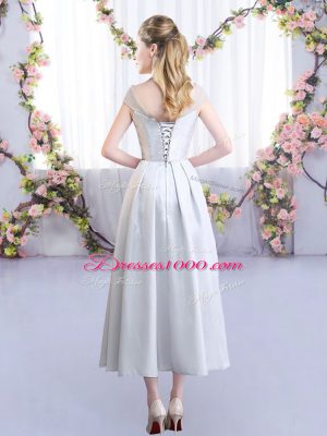 Noble Silver Satin Lace Up Quinceanera Dama Dress Cap Sleeves Tea Length Appliques