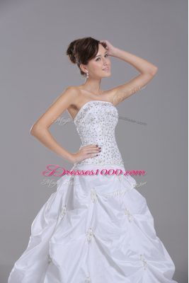 Superior White Sleeveless Beading and Pick Ups Lace Up Wedding Dress