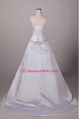 Sleeveless Brush Train Lace Up Embroidery Wedding Gowns