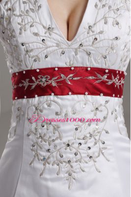 Pretty Halter Top Sleeveless Wedding Dress Brush Train Beading and Embroidery White Satin