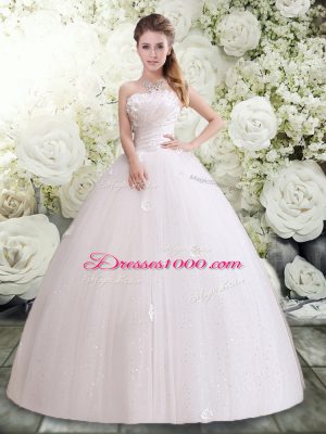 White Sleeveless Tulle Lace Up Bridal Gown for Wedding Party