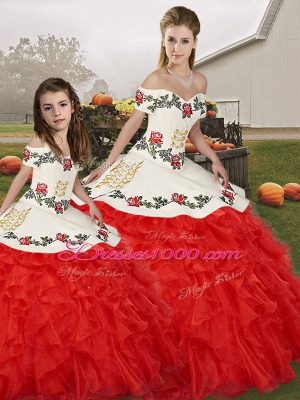 New Style Sleeveless Organza Floor Length Lace Up Sweet 16 Dresses in White And Red with Embroidery and Ruffles