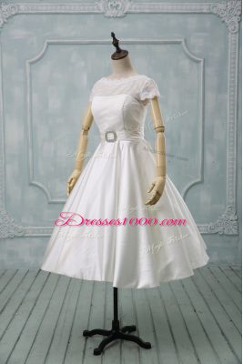 Short Sleeves Tulle Tea Length Clasp Handle Wedding Dresses in White with Lace and Sashes ribbons