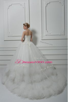 White Ball Gowns Tulle Sweetheart Sleeveless Beading and Hand Made Flower Lace Up Wedding Dresses Court Train