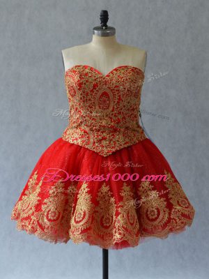 On Sale Red Tulle Lace Up Sweetheart Sleeveless Mini Length Homecoming Gowns Appliques and Embroidery