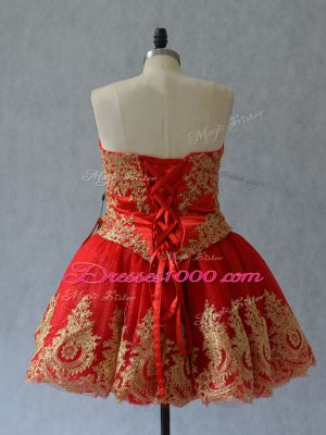 On Sale Red Tulle Lace Up Sweetheart Sleeveless Mini Length Homecoming Gowns Appliques and Embroidery