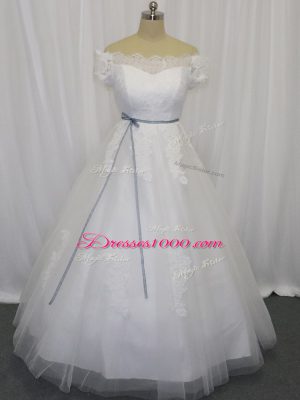 Artistic White Short Sleeves Floor Length Lace and Belt Lace Up Wedding Gown