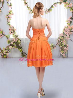 Deluxe Chiffon Sleeveless Knee Length Court Dresses for Sweet 16 and Ruffles and Ruching