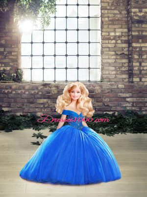 Sleeveless Beading Lace Up Sweet 16 Dress with Royal Blue Brush Train