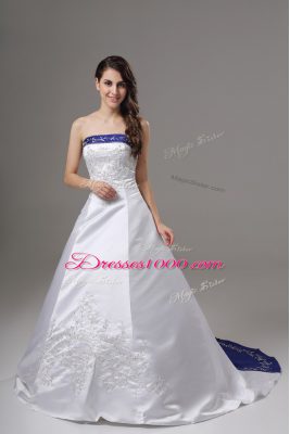 White Lace Up Wedding Dresses Beading and Embroidery Sleeveless Brush Train