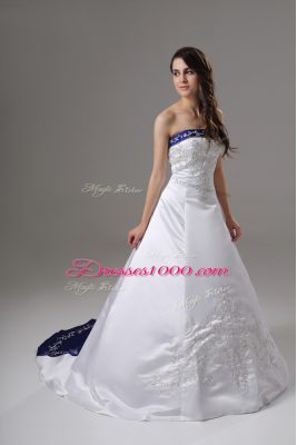 White Lace Up Wedding Dresses Beading and Embroidery Sleeveless Brush Train