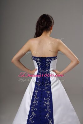 White Lace Up Wedding Dresses Beading and Embroidery Sleeveless Brush Train