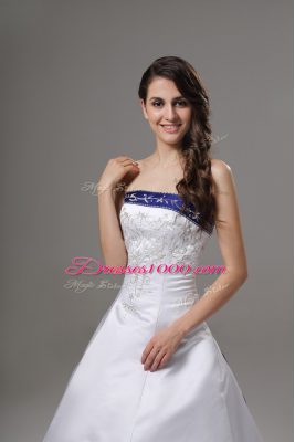 White Lace Up Wedding Dresses Beading and Embroidery Sleeveless Brush Train