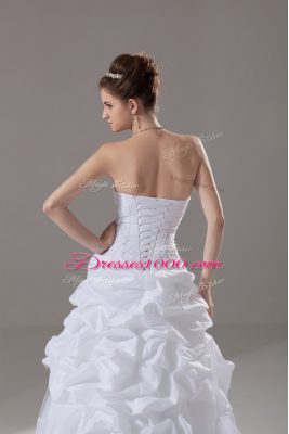 Elegant White Sweetheart Neckline Beading and Lace and Pick Ups Wedding Gowns Sleeveless Lace Up