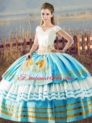 Decent Organza V-neck Sleeveless Lace Up Embroidery and Ruffled Layers Vestidos de Quinceanera in Blue And White