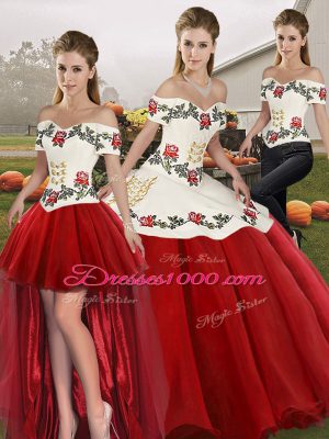 White And Red Off The Shoulder Neckline Embroidery Ball Gown Prom Dress Sleeveless Lace Up