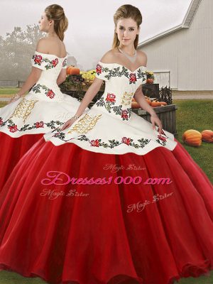 White And Red Off The Shoulder Neckline Embroidery Ball Gown Prom Dress Sleeveless Lace Up
