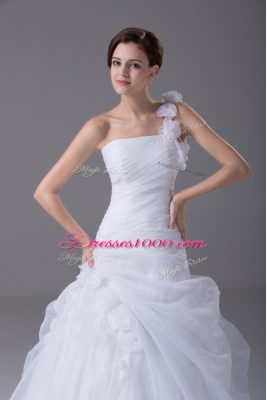 Organza One Shoulder Sleeveless Brush Train Lace Up Hand Made Flower Bridal Gown in White