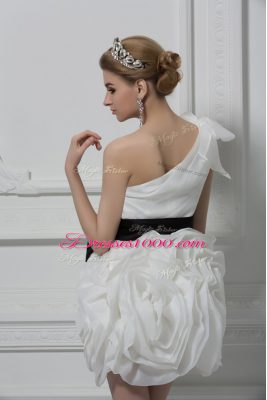 Delicate White Side Zipper Wedding Dresses Belt and Hand Made Flower Sleeveless Mini Length