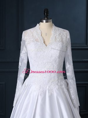 New Arrival White Wedding Gowns V-neck Long Sleeves Brush Train Clasp Handle