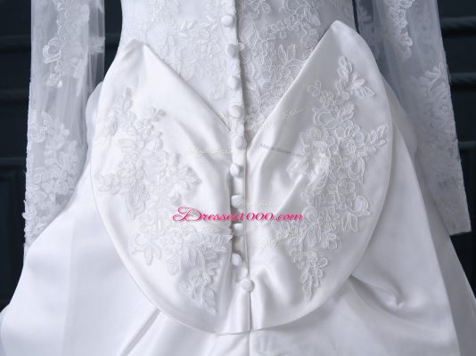 New Arrival White Wedding Gowns V-neck Long Sleeves Brush Train Clasp Handle