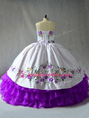 Sweetheart Sleeveless Quinceanera Dresses Floor Length Embroidery and Ruffled Layers White And Purple Organza