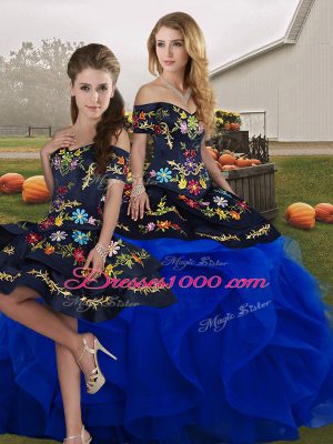 Top Selling Sleeveless Lace Up Floor Length Embroidery and Ruffles Vestidos de Quinceanera