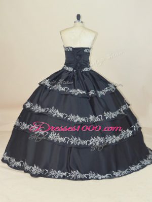 Black Ball Gowns Sweetheart Sleeveless Satin Floor Length Lace Up Embroidery Quinceanera Gowns