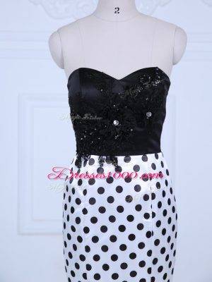 White And Black Sleeveless Brush Train Lace Formal Dresses