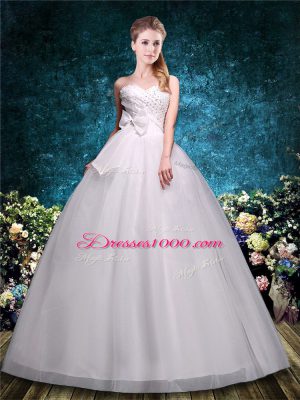 White Wedding Gown Wedding Party with Beading and Bowknot Sweetheart Sleeveless Lace Up