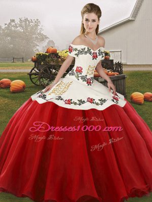 Suitable Floor Length Lace Up Quinceanera Dresses White And Red for Military Ball and Sweet 16 and Quinceanera with Embroidery