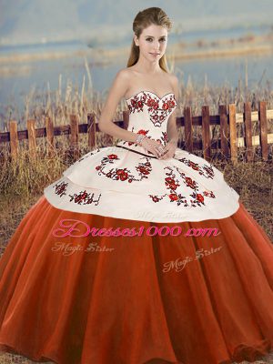 Trendy Tulle Sweetheart Sleeveless Lace Up Embroidery and Bowknot Quince Ball Gowns in Rust Red
