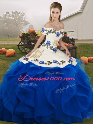 Dramatic Tulle Off The Shoulder Sleeveless Lace Up Embroidery and Ruffles Quinceanera Gowns in Royal Blue