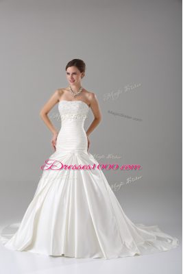 Best Selling White Taffeta Lace Up Wedding Dresses Sleeveless Brush Train Beading