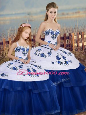 Sleeveless Tulle Floor Length Lace Up 15 Quinceanera Dress in Royal Blue with Embroidery and Bowknot
