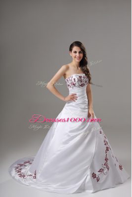 White Satin Lace Up Strapless Sleeveless Wedding Dress Brush Train Embroidery