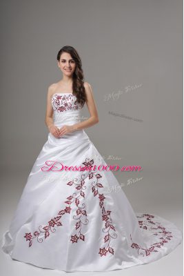 White Satin Lace Up Strapless Sleeveless Wedding Dress Brush Train Embroidery