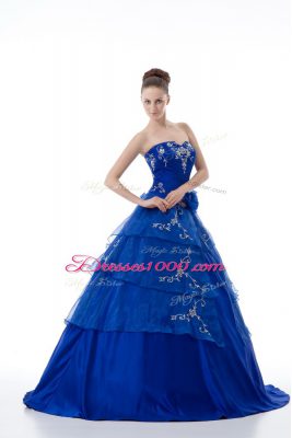 Graceful Organza V-neck Sleeveless Lace Up Embroidery and Ruffled Layers Quinceanera Dress in Royal Blue