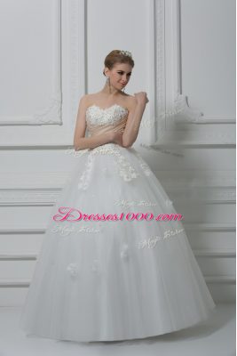 Deluxe Sleeveless Floor Length Beading and Appliques Lace Up Wedding Dresses with White