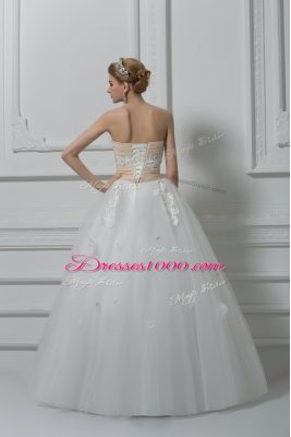 Deluxe Sleeveless Floor Length Beading and Appliques Lace Up Wedding Dresses with White