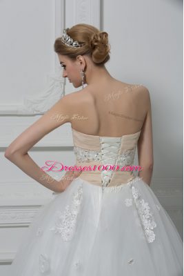 Deluxe Sleeveless Floor Length Beading and Appliques Lace Up Wedding Dresses with White