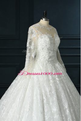 Modest Zipper Bridal Gown White for Wedding Party with Beading and Lace Brush Train